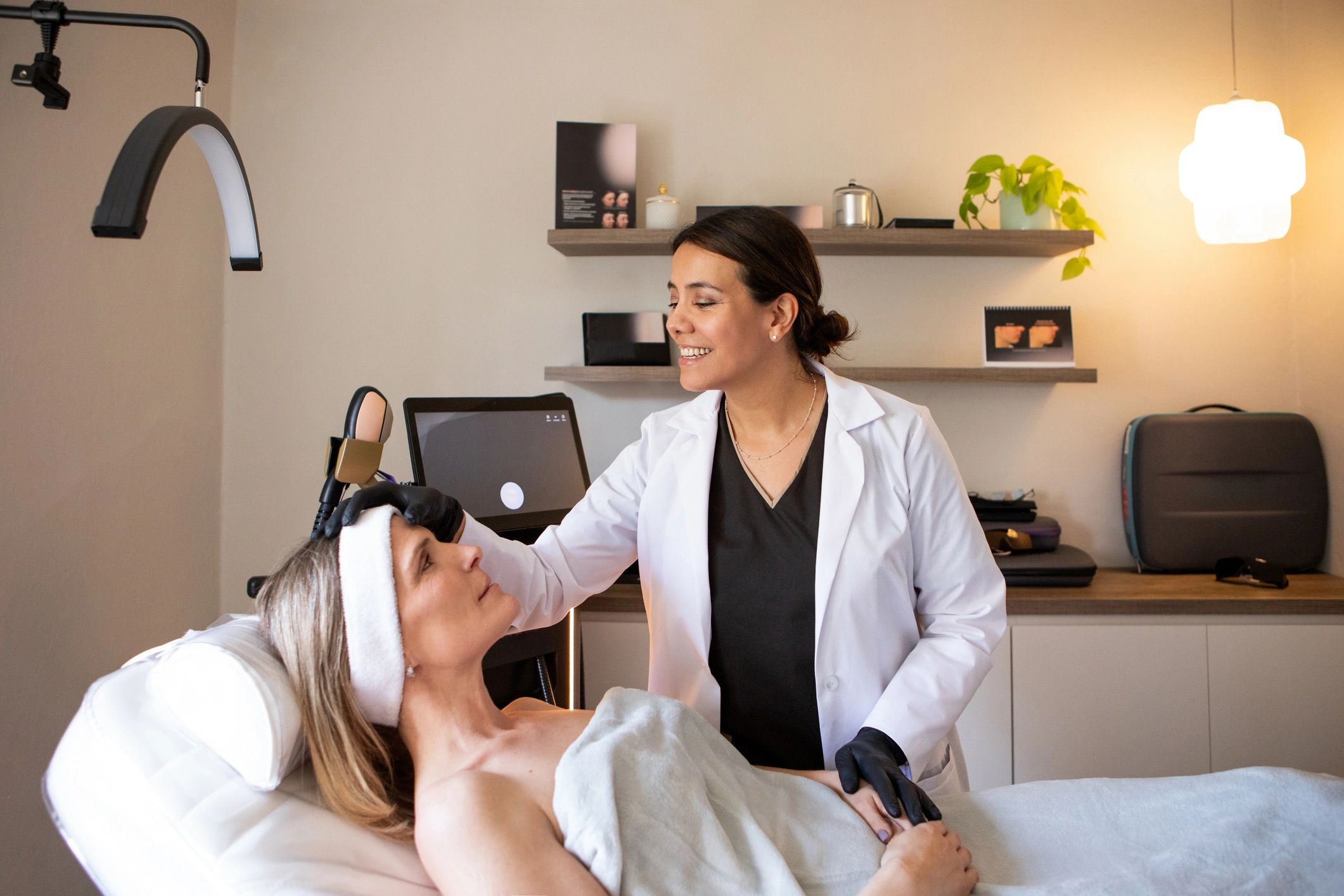 serene aesthetics treatment room